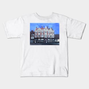 The Bell, Walthamstow, E17 Kids T-Shirt